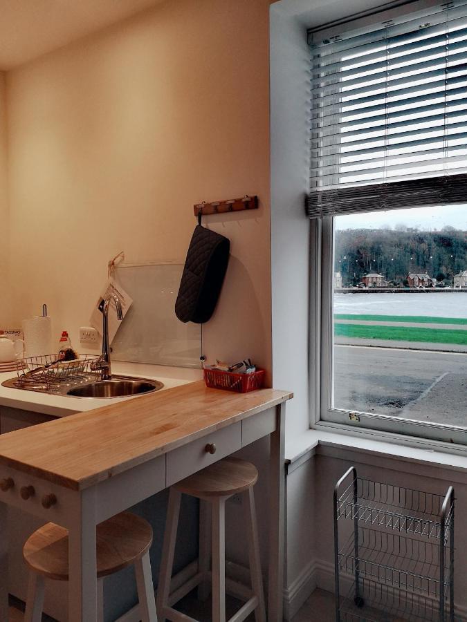 Apartamento Beside The Bay Millport Exterior foto